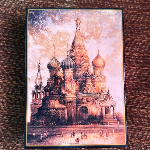 Source Unknown Other - A trinket box of wood featuring the cathedral square in Moscow.
